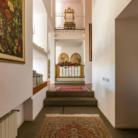 Tuscany Modern Luxury Villa, 450sqm Βίλα